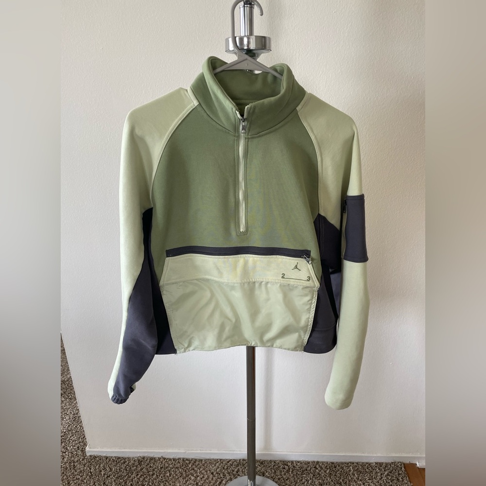 SMALL JORDAN JUMPMAN 23 FLEECE SWEATSHIRT PULLOVER--GREEN GREY - Picture 2 of 14